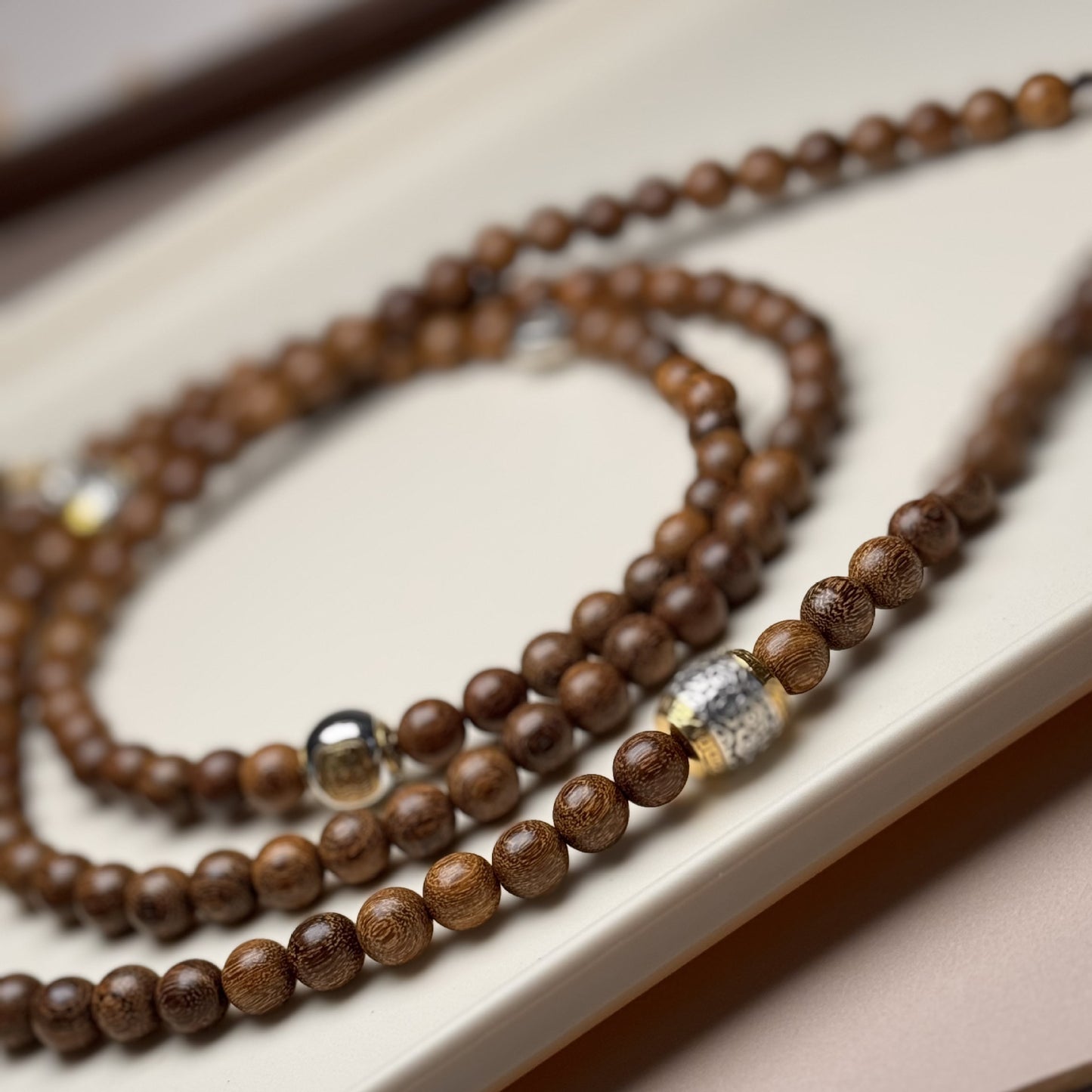 Golden Sandalwood & Agate Crossbody Phone Strap Multi-Use Wooden Beaded Phone Chain, 120 cm / 47 in